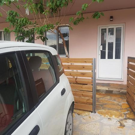 Limonero New City Apartment 2 With Private Parking Lefkáda Eksteriør billede